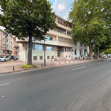 Lovely Studio Next To Casino Constanţa Exterior photo